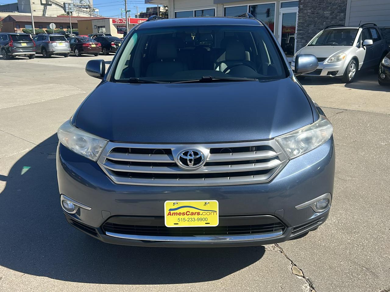 Toyota Highlander 4WD 4dr V6 (Natl) 2013