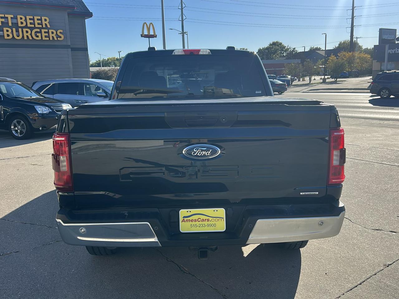 Ford F-150 XLT SuperCrew 4WD 2022