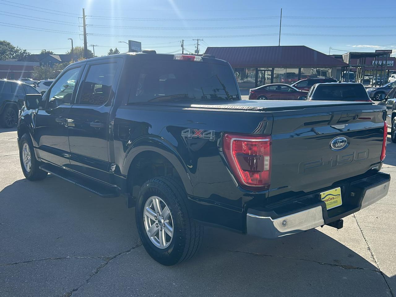 Ford F-150 XLT SuperCrew 4WD 2022