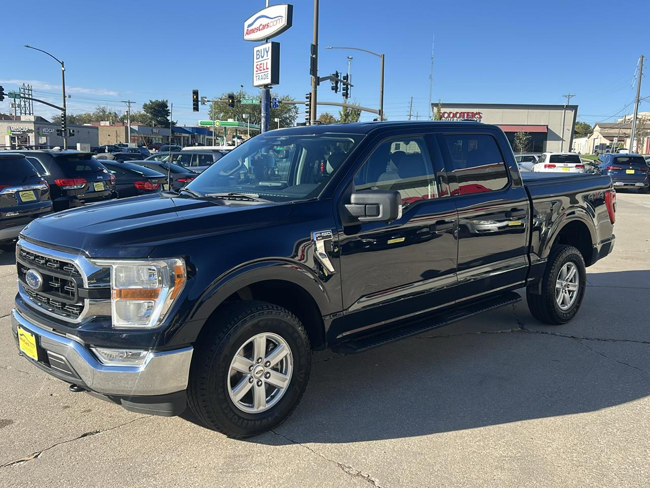 Ford F-150 XLT SuperCrew 4WD 2022