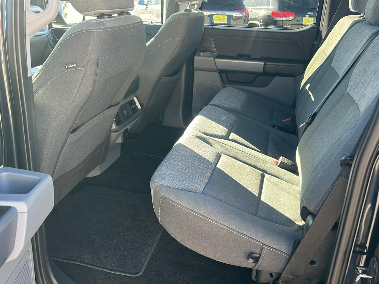 Ford F-150 XLT SuperCrew 4WD 2022