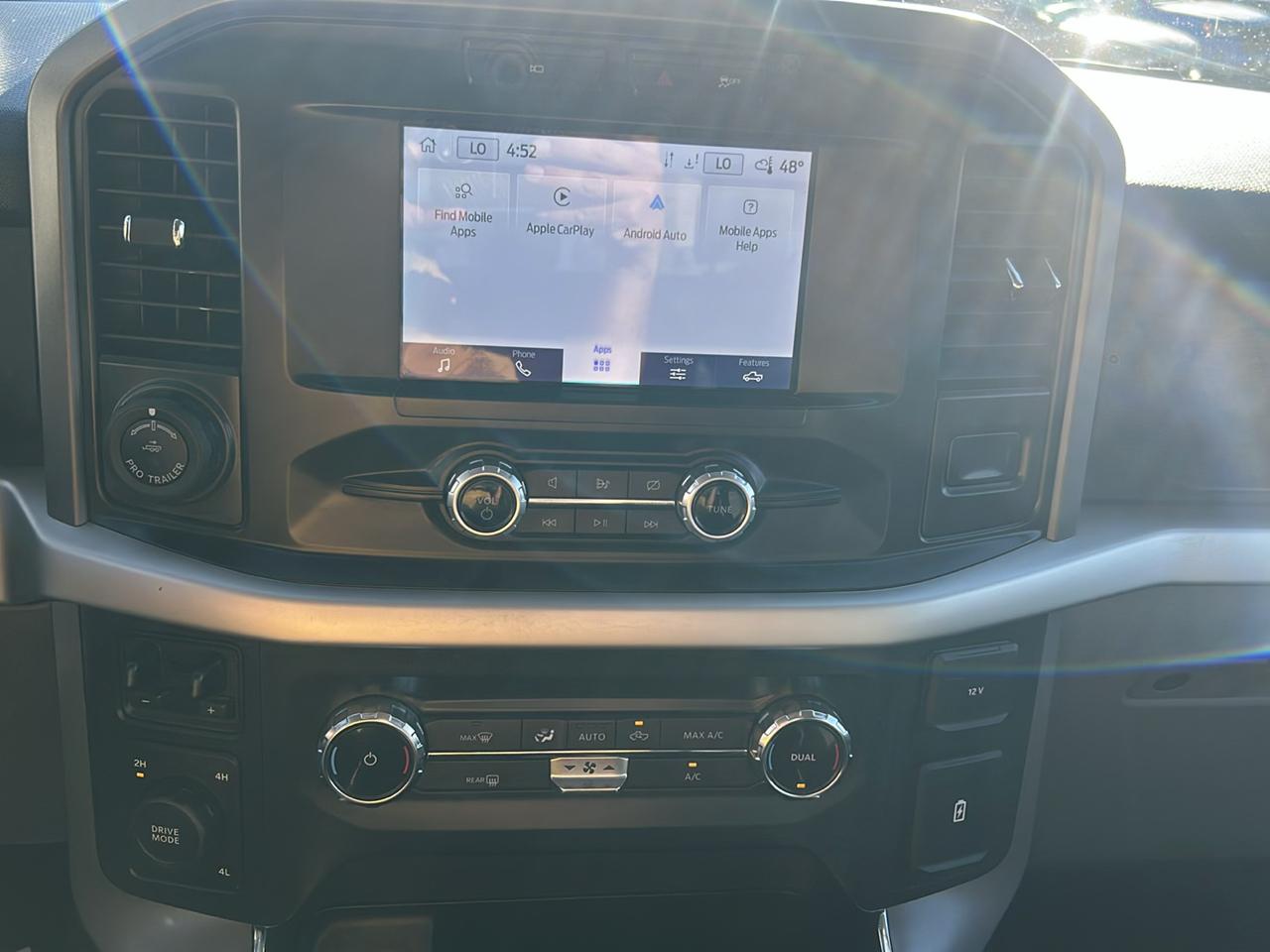 Ford F-150 XLT SuperCrew 4WD 2022