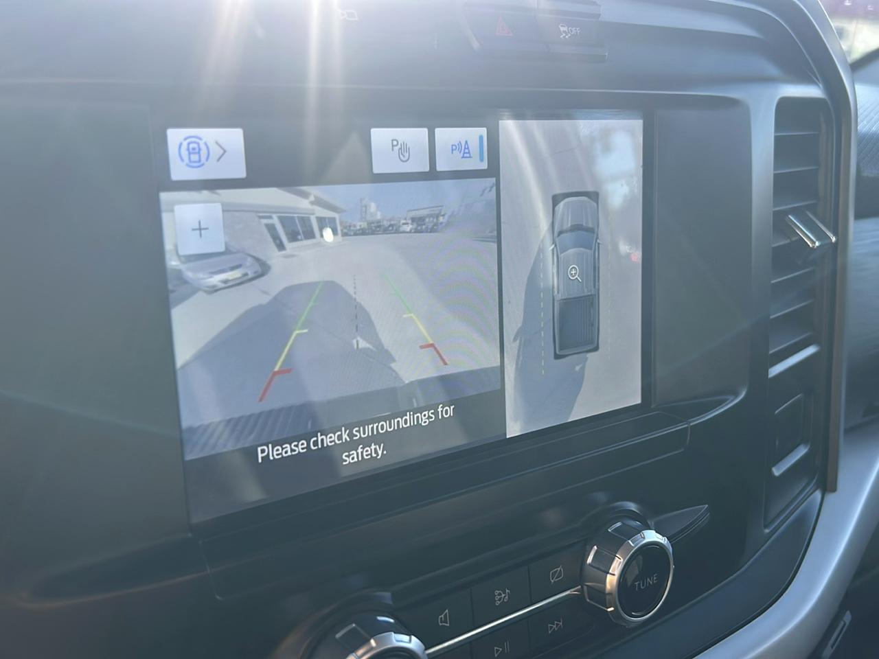 Ford F-150 XLT SuperCrew 4WD 2022