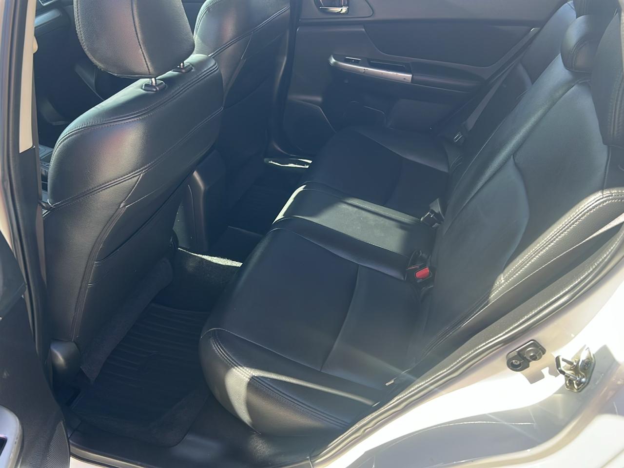 Subaru XV Crosstrek 5dr CVT 2.0i Premium 2015