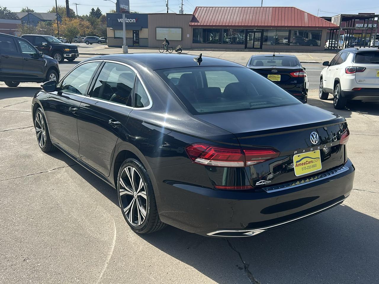 Volkswagen Passat 2.0T SE Auto 2021
