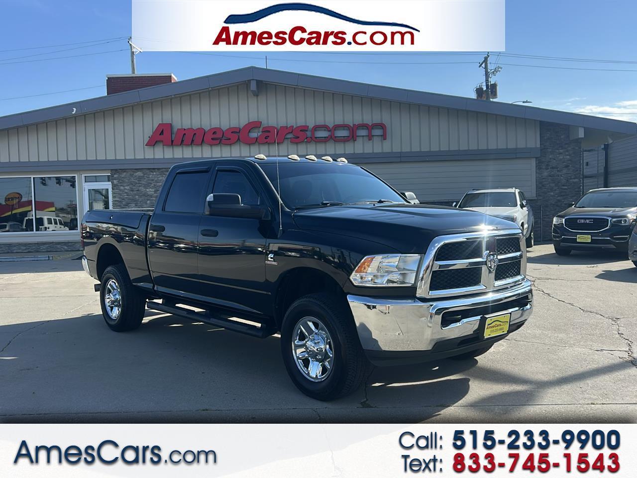 RAM 2500 Tradesman 4x4 Crew Cab 6'4" Box 2017