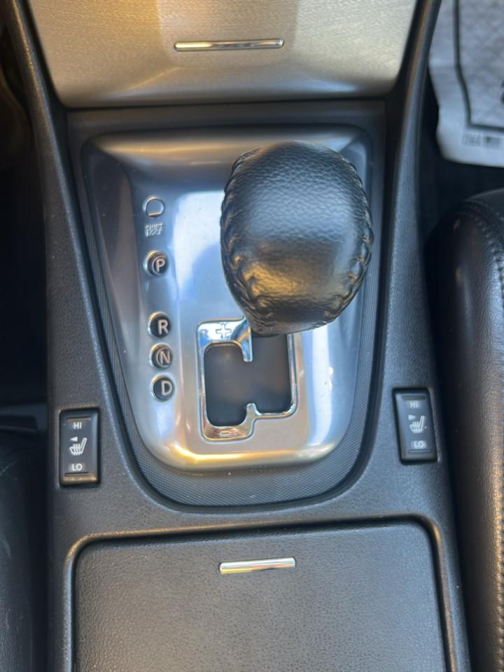 Nissan Altima 4dr Sdn V6 CVT 3.5 SR 2011