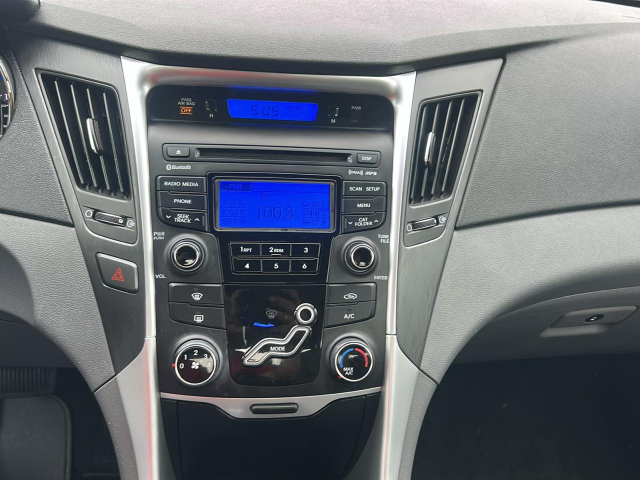 Hyundai Sonata 4dr Sdn 2.4L Auto GLS *Ltd Avail* 2013