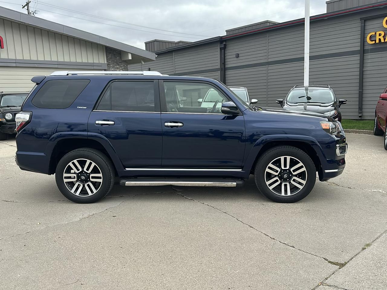 Toyota 4Runner 4dr Limited V6 Auto 4WD (Natl) 2014