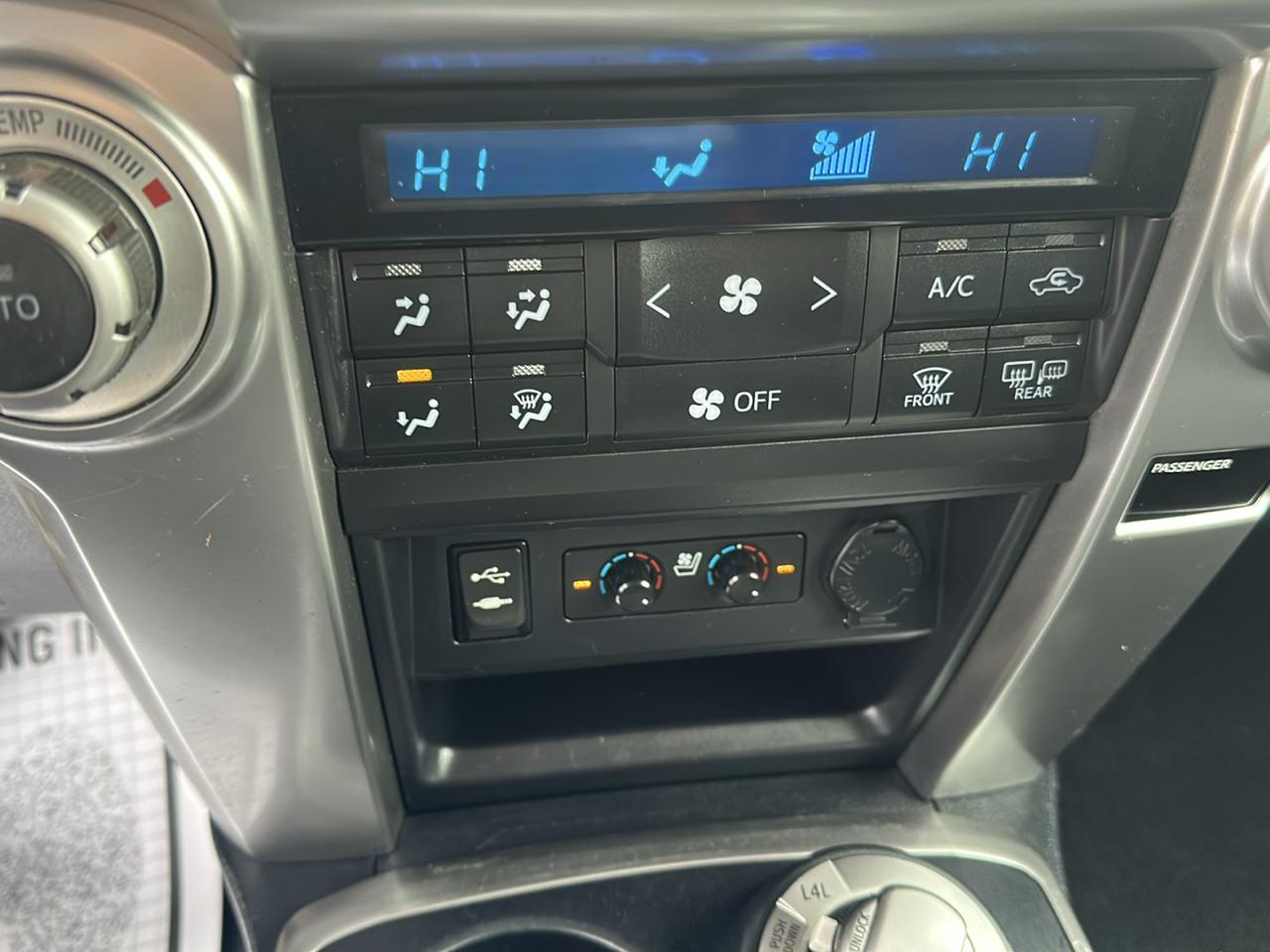 Toyota 4Runner 4dr Limited V6 Auto 4WD (Natl) 2014