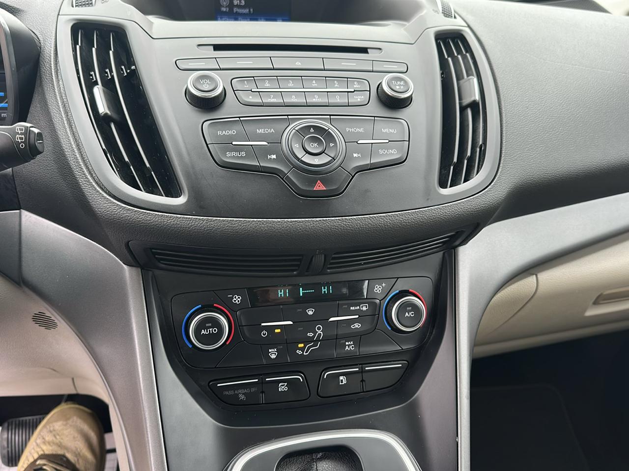 Ford C-Max Hybrid SE FWD 2018