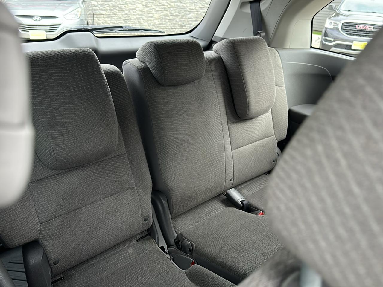 Honda Odyssey 5dr EX 2012