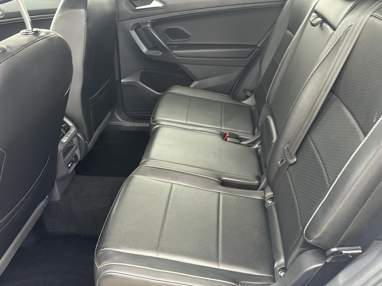 Volkswagen Tiguan 4MOTION 4dr Auto SE 2021