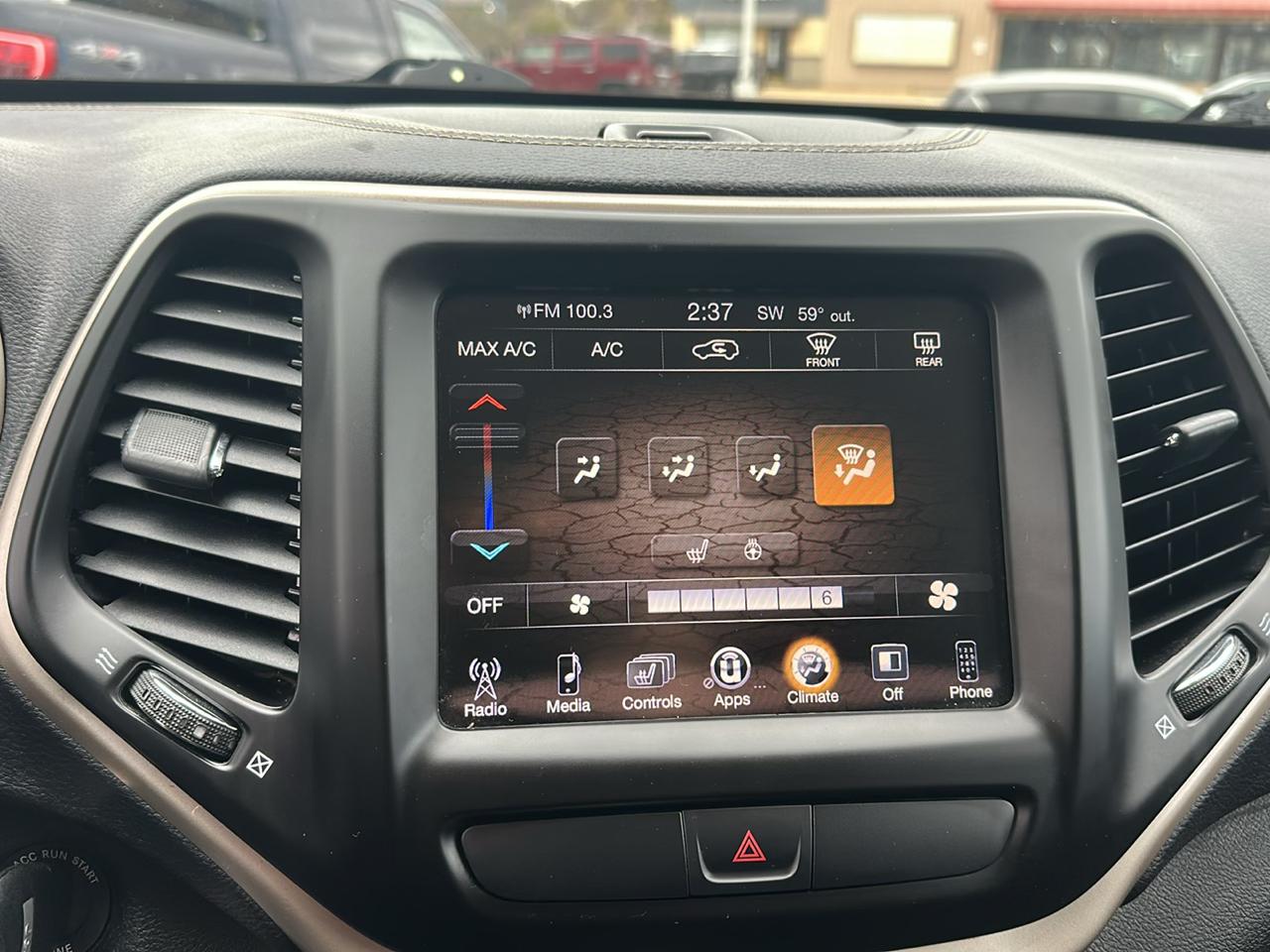 Jeep Cherokee Latitude 4x4 2017