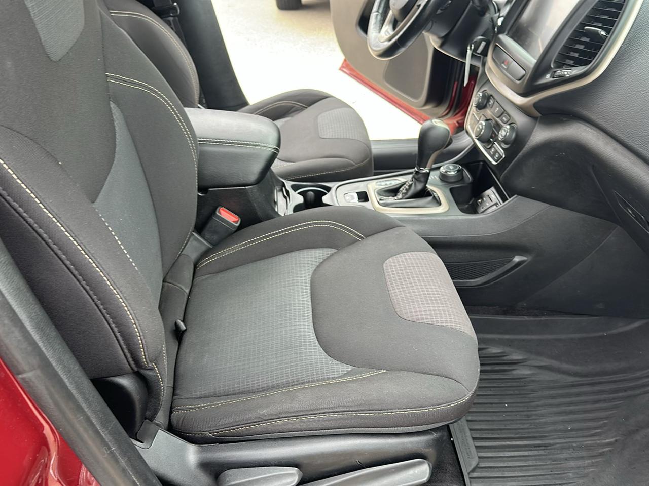 Jeep Cherokee Latitude 4x4 2017