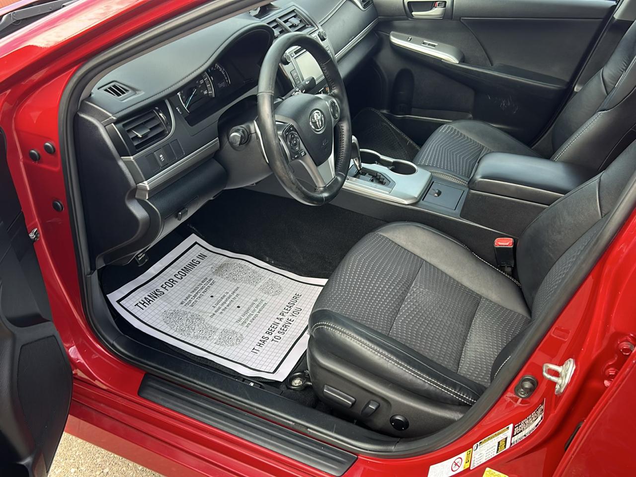 Toyota Camry 2014.5 4dr Sdn I4 Auto SE Sport (Natl) 2014