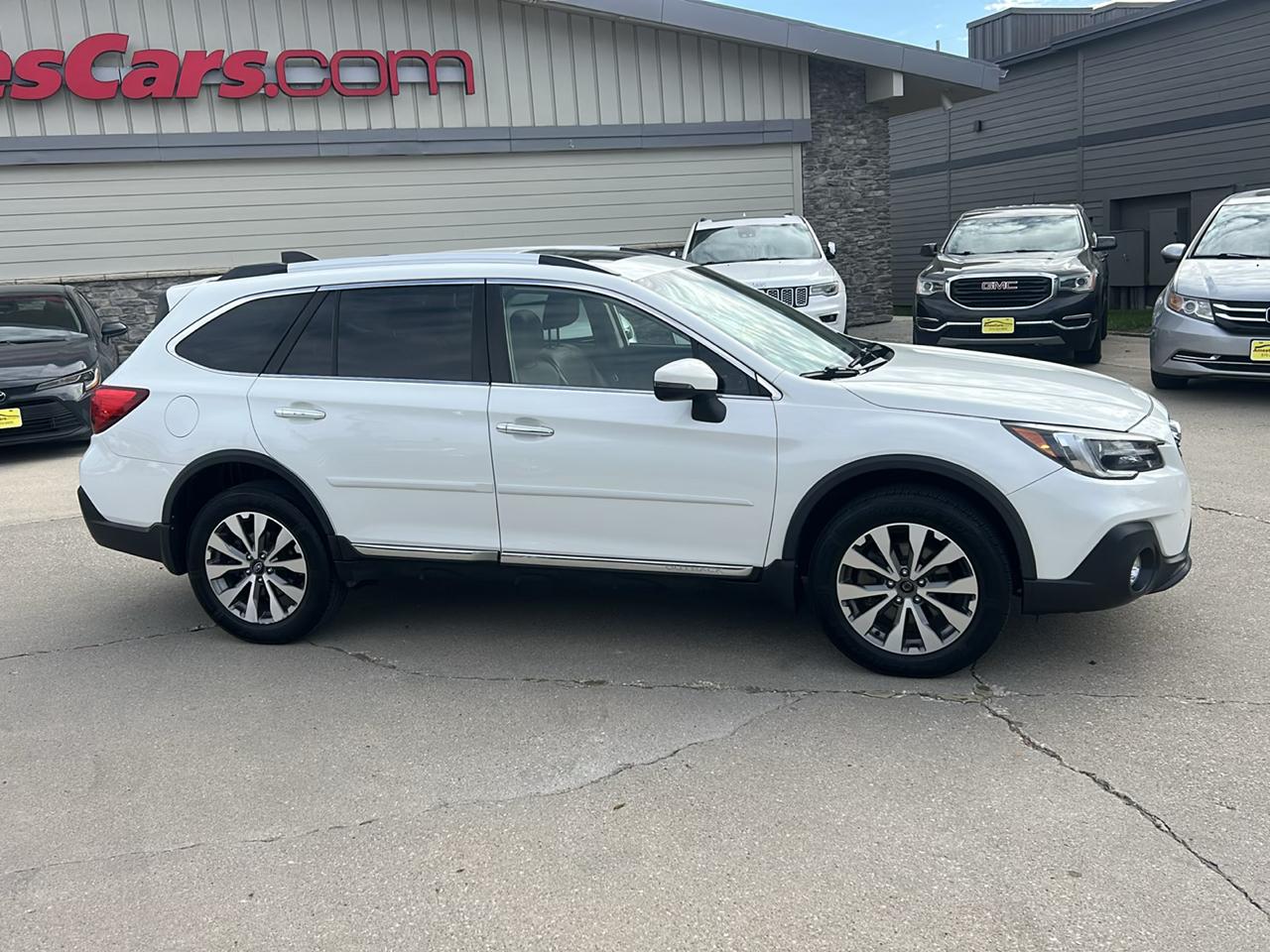 Subaru Outback 3.6R Touring 2019