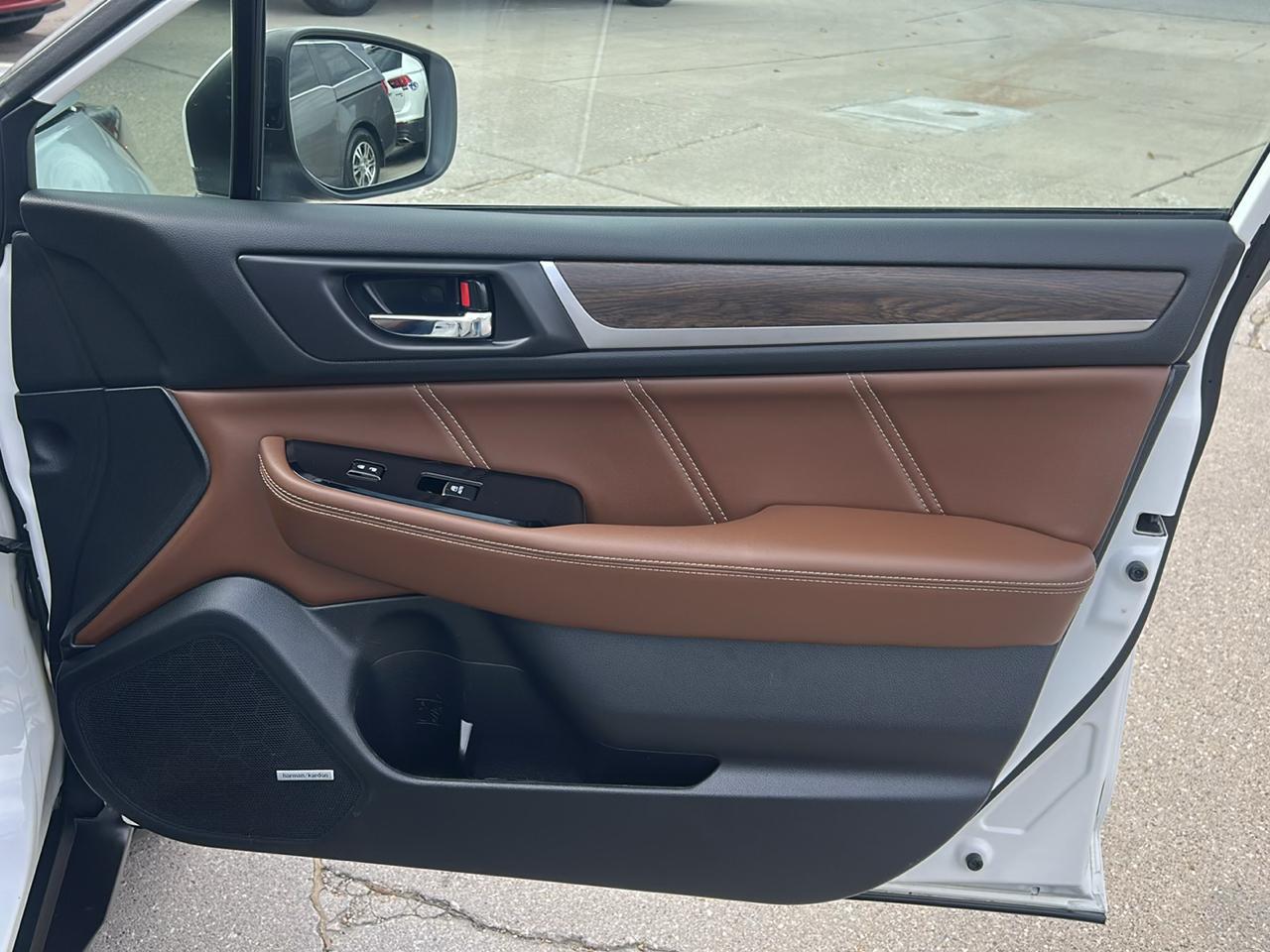 Subaru Outback 3.6R Touring 2019