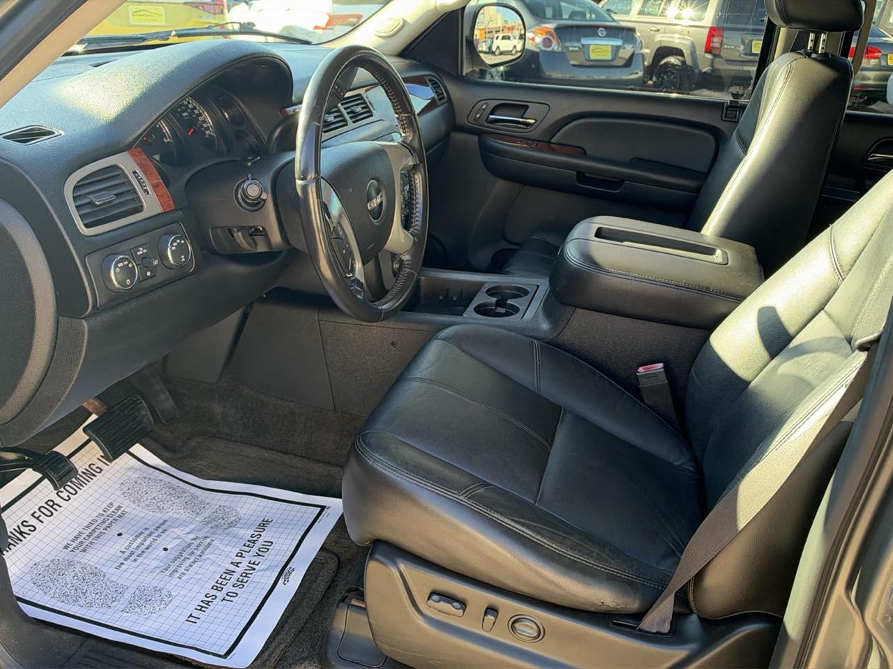 GMC Yukon 4WD 4dr 1500 SLT w/4SB 2009