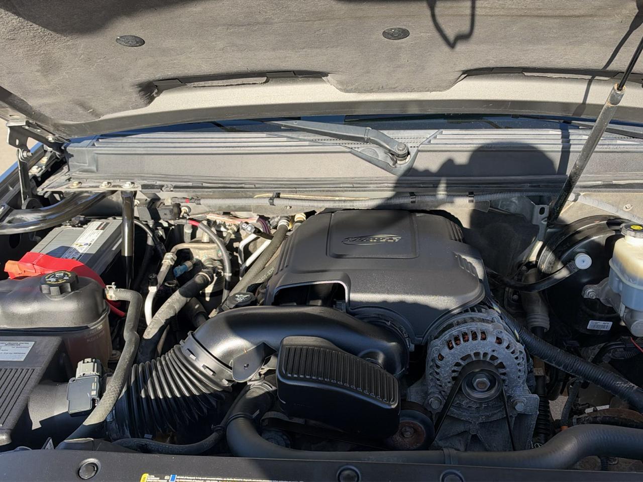 GMC Yukon 4WD 4dr 1500 SLT w/4SB 2009