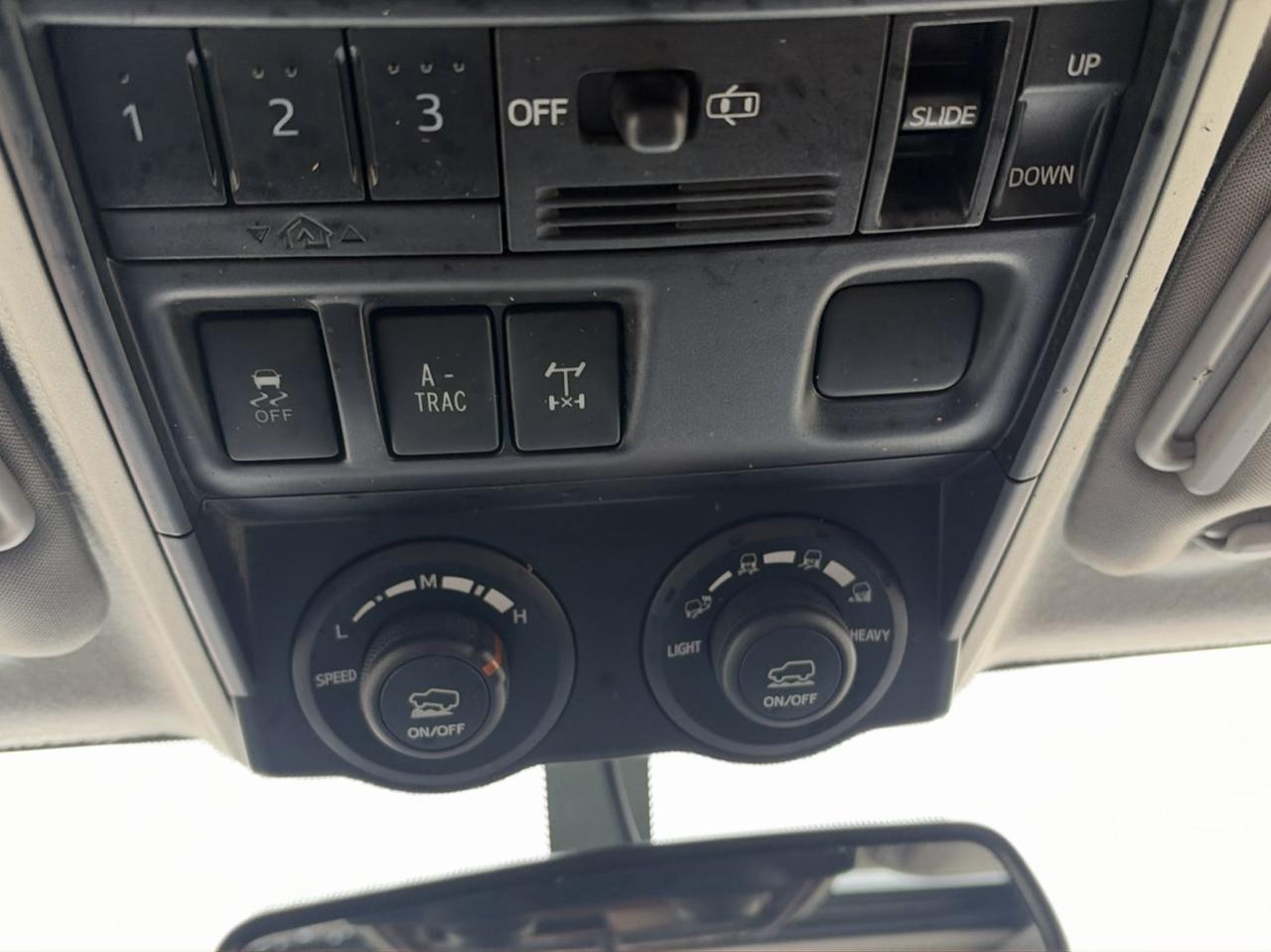 Toyota 4Runner 4WD 4dr V6 Trail Premium (Natl) 2014