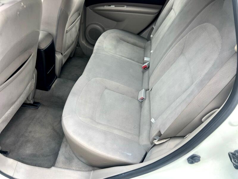 Nissan Rogue S 2WD 2013 Nissan Rogue S 2WD 2013