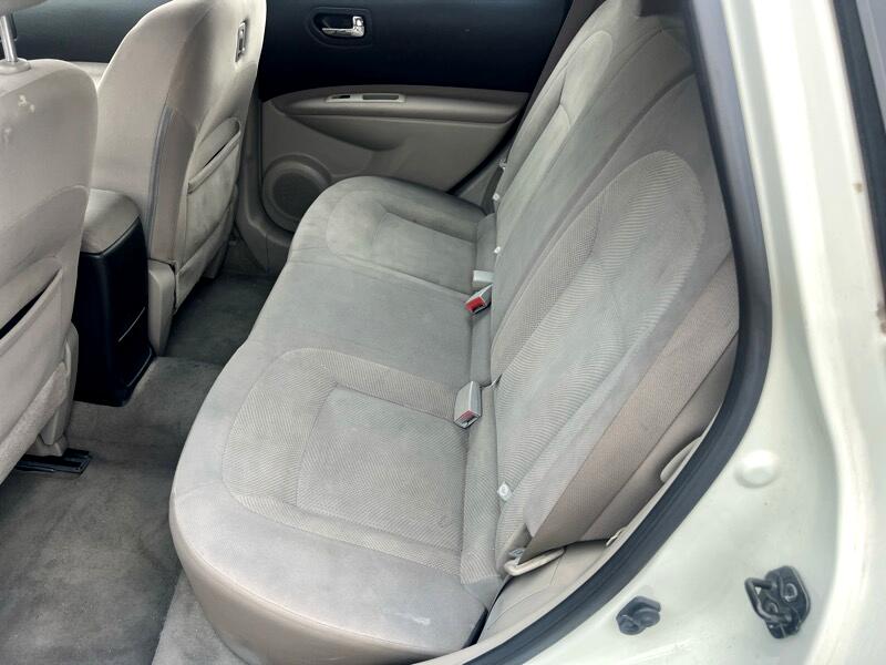 Nissan Rogue S 2WD 2013 Nissan Rogue S 2WD 2013