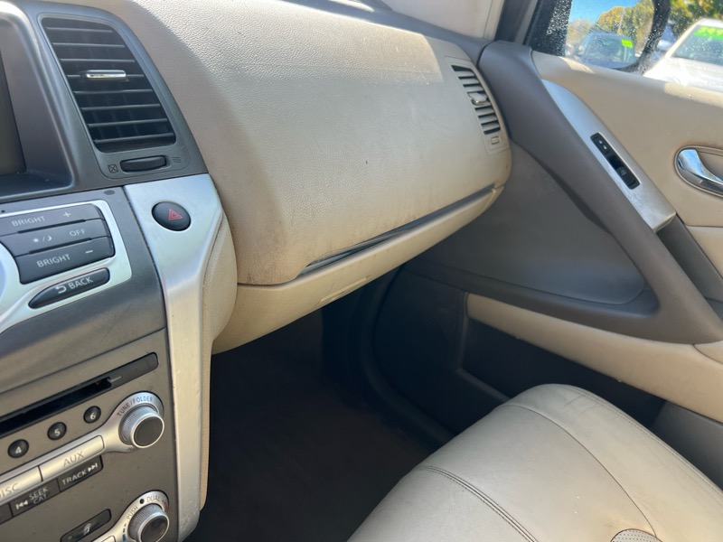 Nissan Murano S AWD 2011 Nissan Murano S AWD 2011