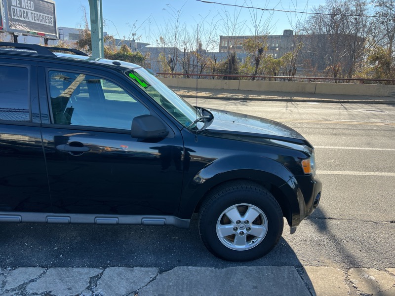 Ford Escape XLT 4WD 2012