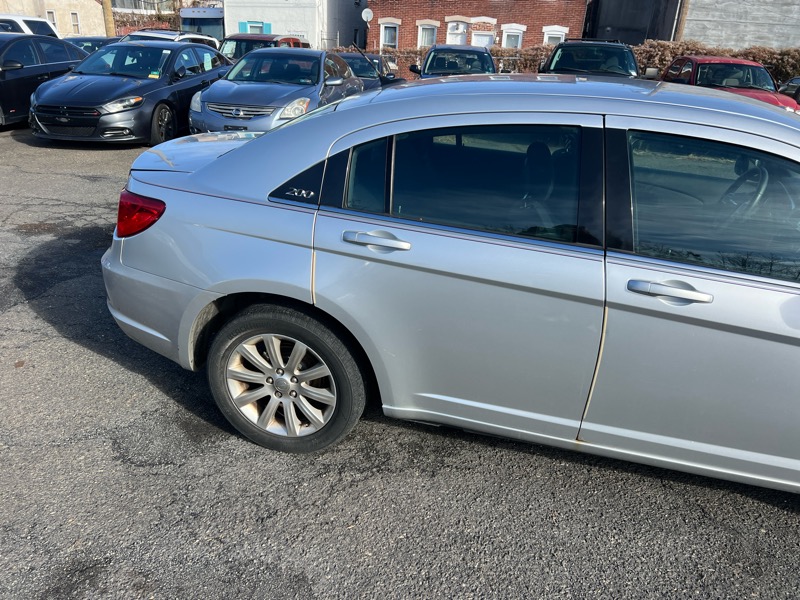 Chrysler 200 Touring 2012