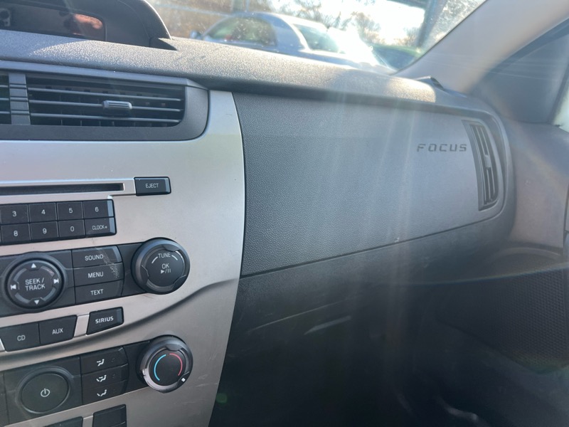 Ford Focus SE Coupe 2008