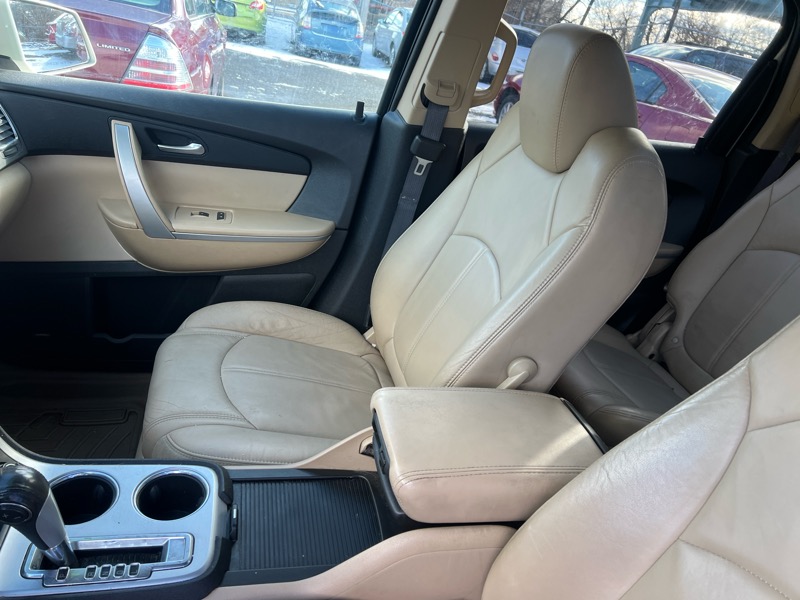 GMC Acadia SLT-1 AWD 2012