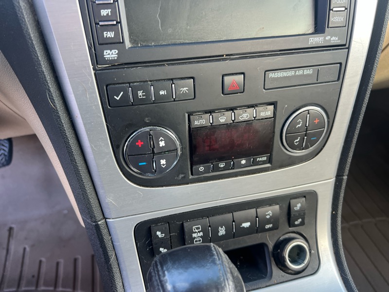 GMC Acadia SLT-1 AWD 2012