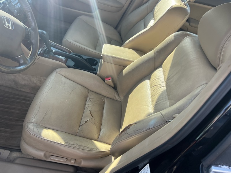 Honda Accord EX Sedan AT w/ Leather and XM Radio 2006