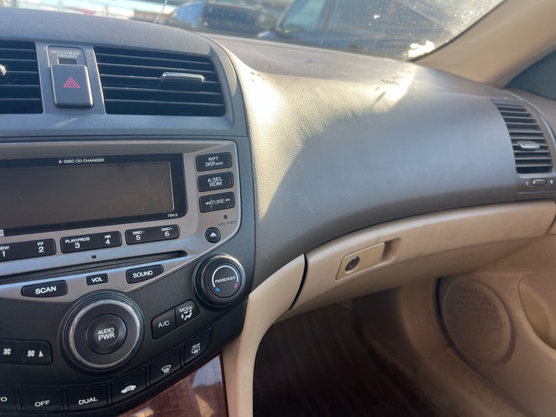 Honda Accord EX Sedan AT w/ Leather and XM Radio 2006