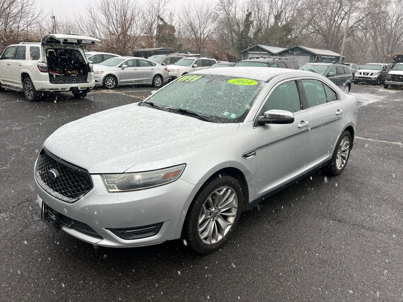 Ford Taurus Limited FWD 2014