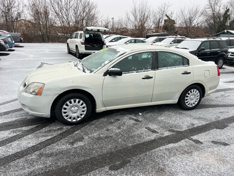 Mitsubishi Galant DE 2006