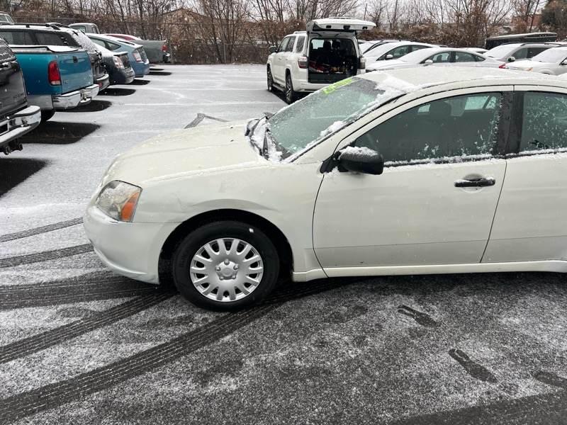 Mitsubishi Galant DE 2006