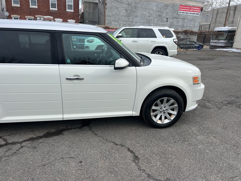 Ford Flex SEL FWD 2009