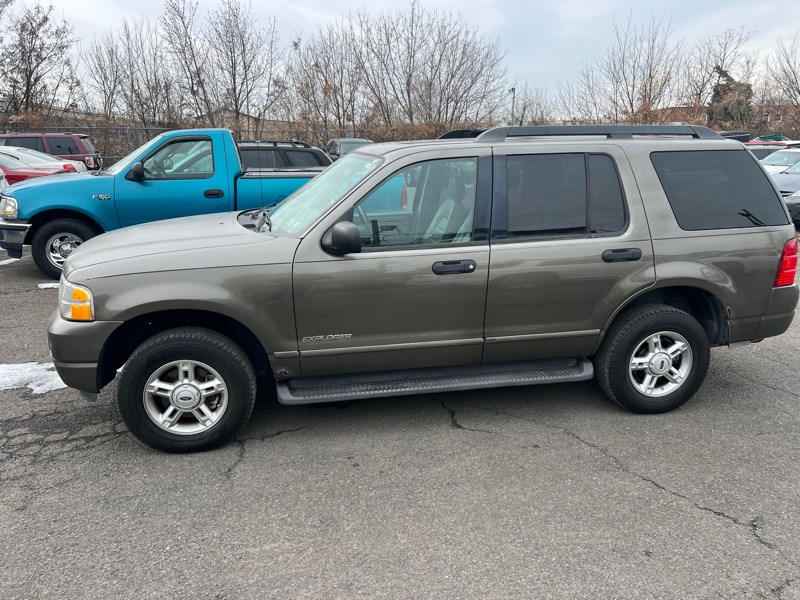 Ford Explorer XLT 4.0L 4WD 2005