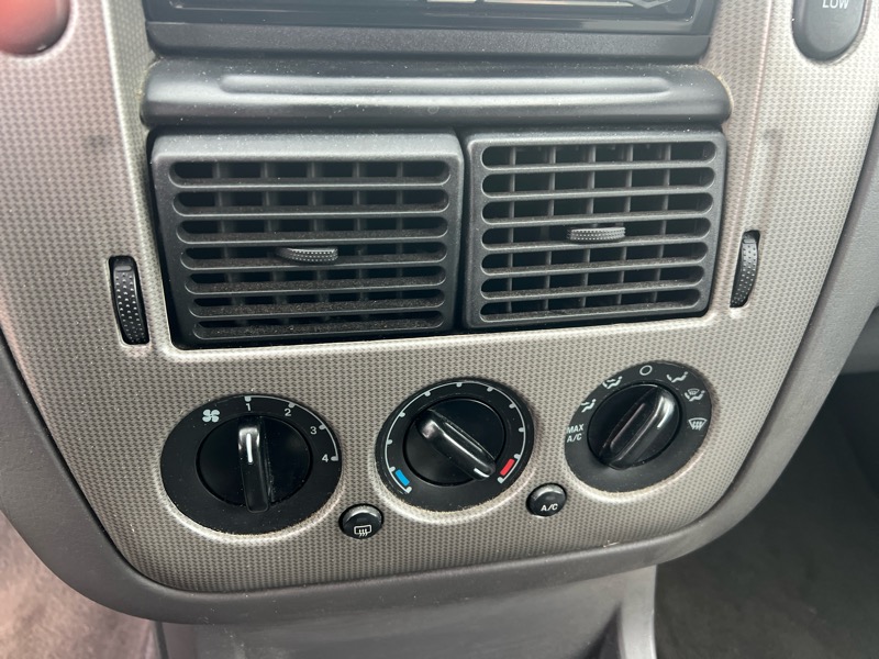 Ford Explorer XLT 4.0L 4WD 2005