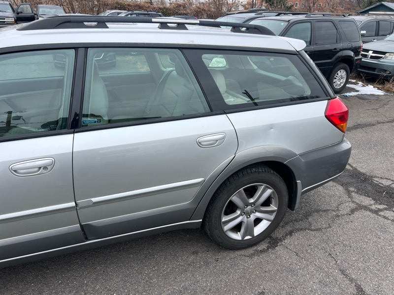 Subaru Outback 3.0R L.L.Bean Edition Wagon 2005