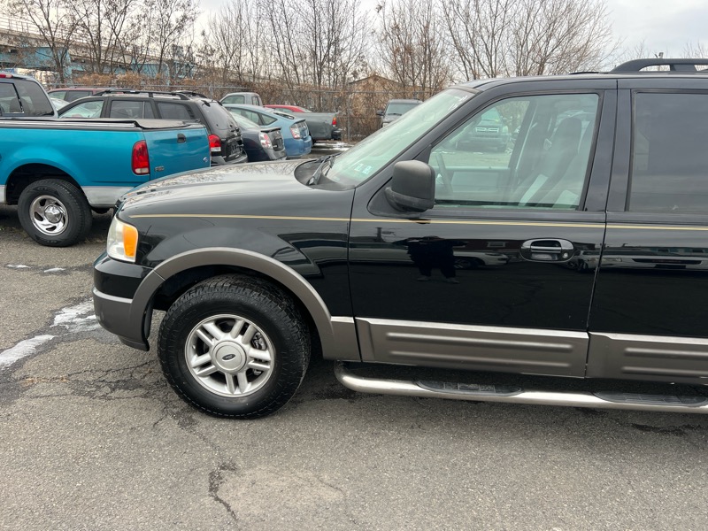 Ford Expedition NBX 4WD 2005