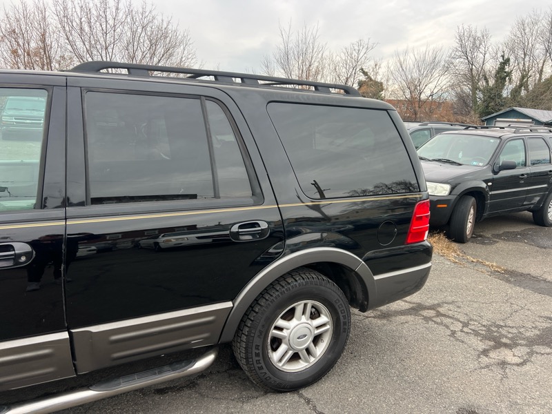 Ford Expedition NBX 4WD 2005