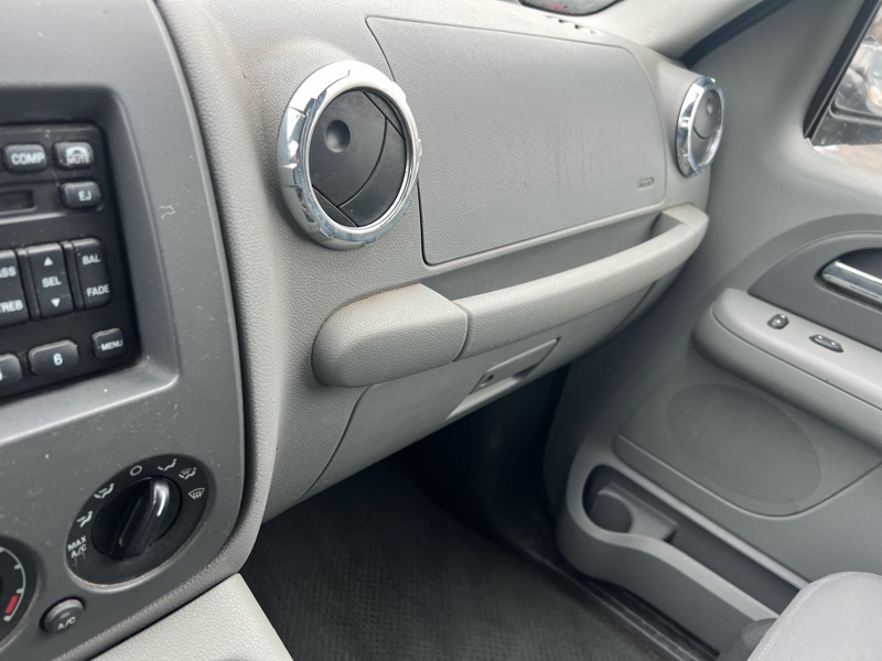 Ford Expedition NBX 4WD 2005