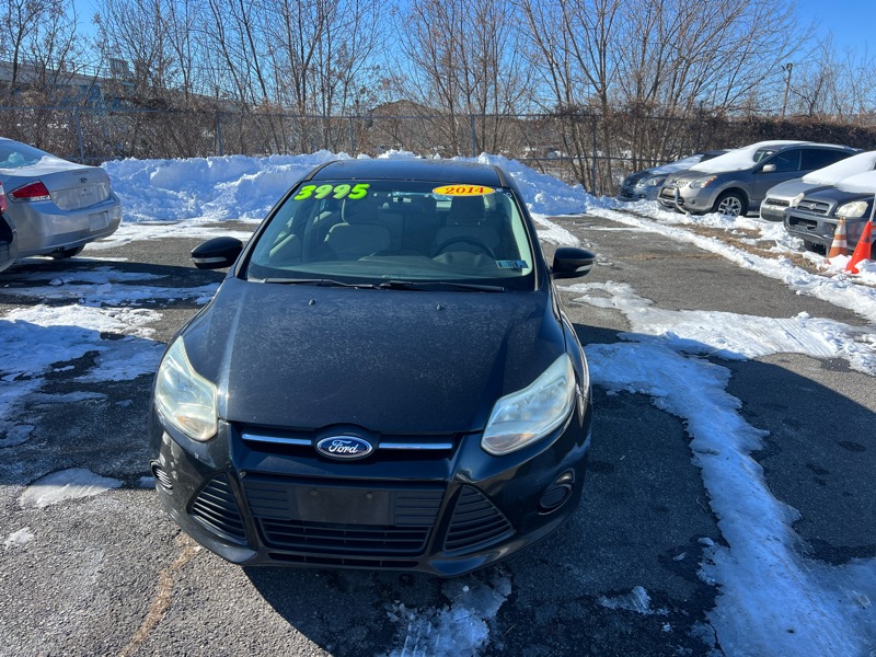 Ford Focus SE Hatch 2014