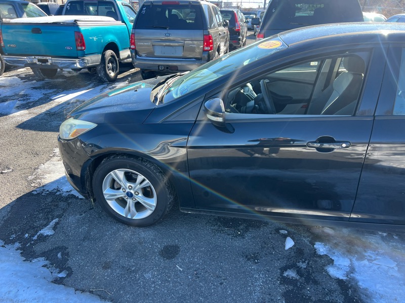 Ford Focus SE Hatch 2014