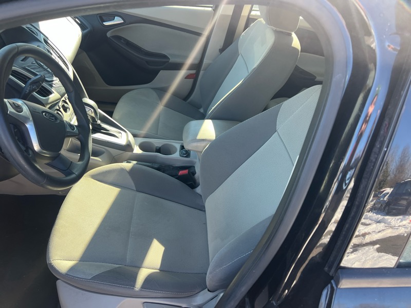 Ford Focus SE Hatch 2014