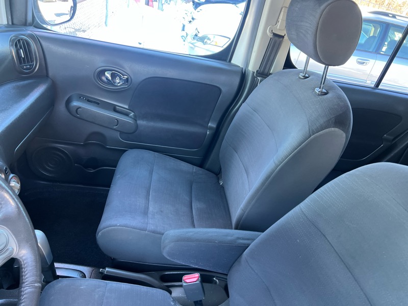 Nissan Cube 1.8 2011