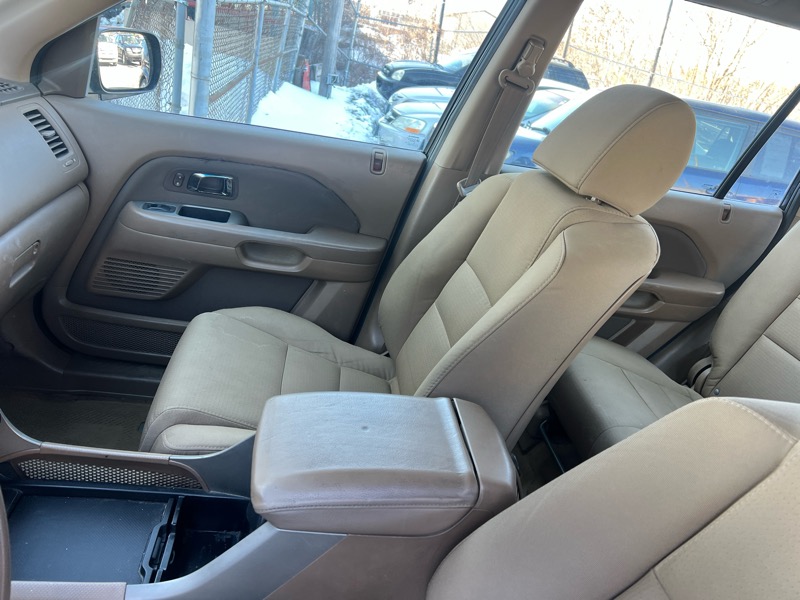 Honda Pilot LX 4WD 2006